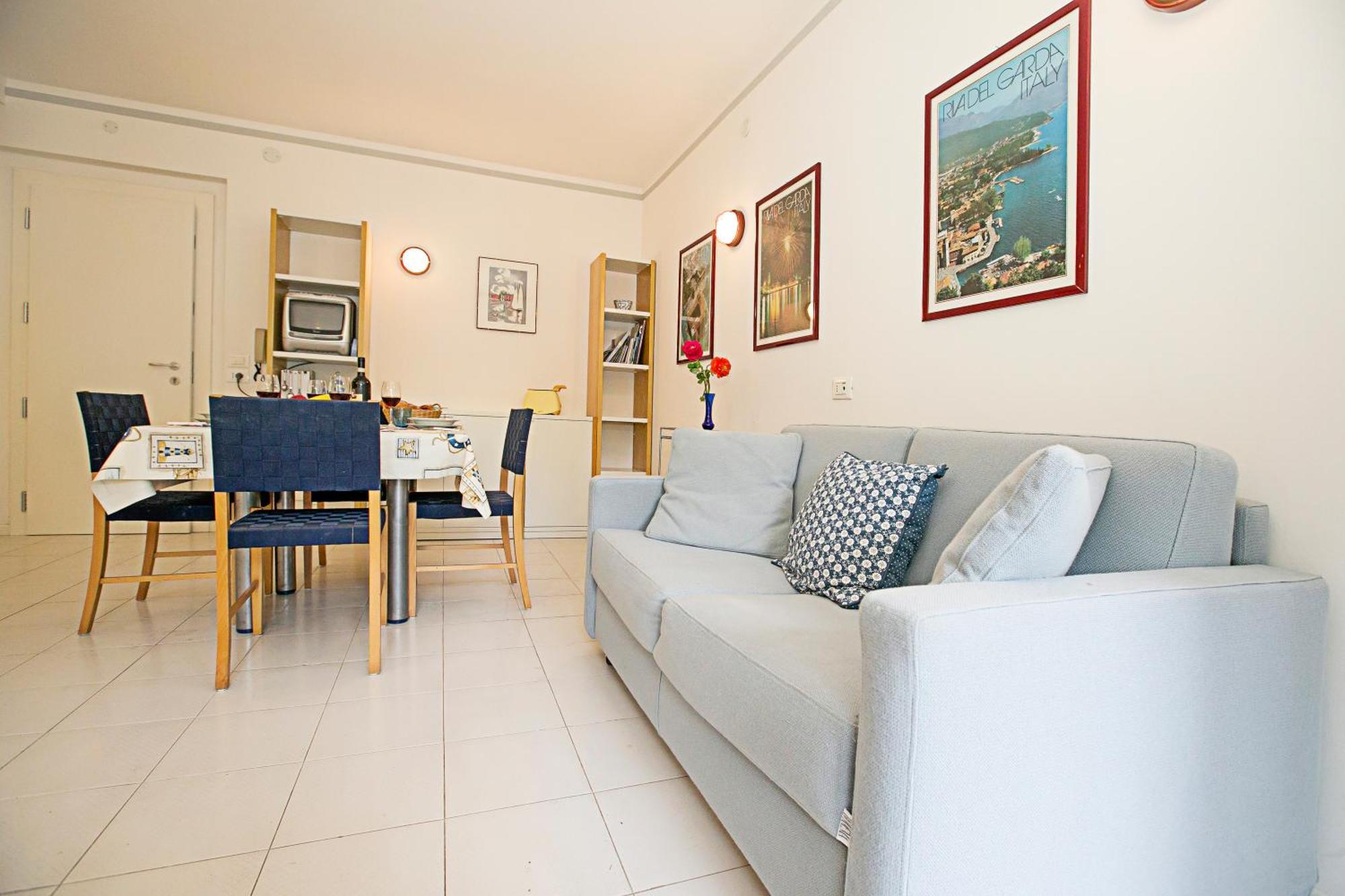 Residenza Lago D'Argento - Happy Rentals Riva del Garda Luaran gambar